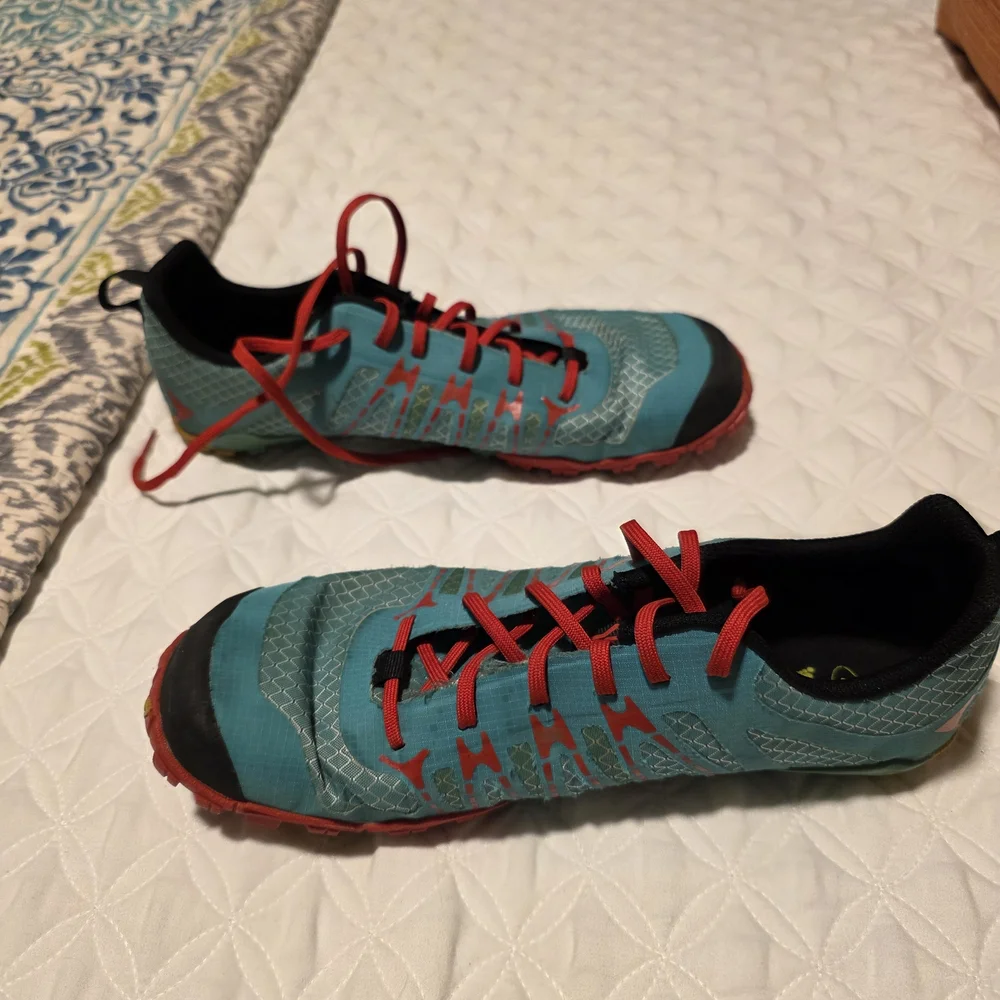 Inov 8 Trail Running Shoes with Red Laces - Picture 7 of 7